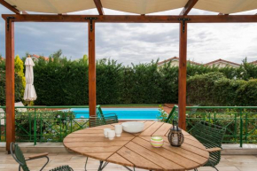 Venus Villa with Private Pool, 2min to the Beach